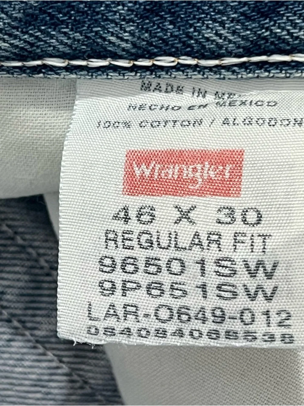 Wrangler Men Jeans Straight Fit 5 Pockets Style Denim Blue Jeans Size 46”x 30” - Picture 12 of 14
